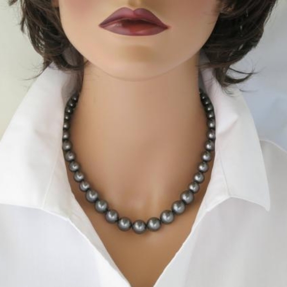 Host PICK NWT Large Glass Pearl choker necklace - Picture 8 of 9